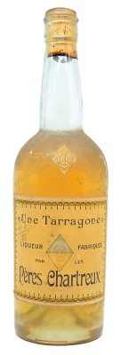 CHARTREUSE - Une Tarragone - Jaune - Embouteillée à Marseille - 1921/1929 - 50cl - sans capsule - bouteille n°2