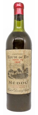 Château LA TOUR DE POR 1943