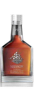 RHUM NEISSON - Wooden box collection ARMADA cuvée - limited to 110 copies 1992 buy cheap at the best price good opinion Bordeaux rum