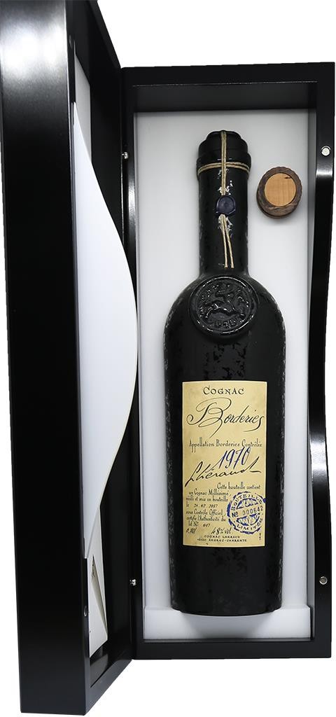 Lheraud cognac цена. Lheraud 1973. Lheraud 1970. Коньяк Lheraud VSOP. Коньяк Lheraud Cognac.