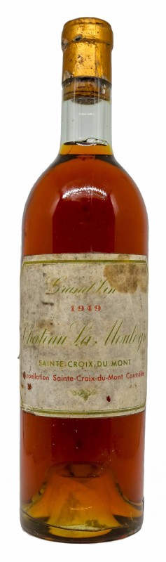 19th century family property on the slopes of Sainte-Croix-du-Mont. The vineyard of Château La Mouleyre covers 5 hectares. Its sweet wines are bottled at the Château.