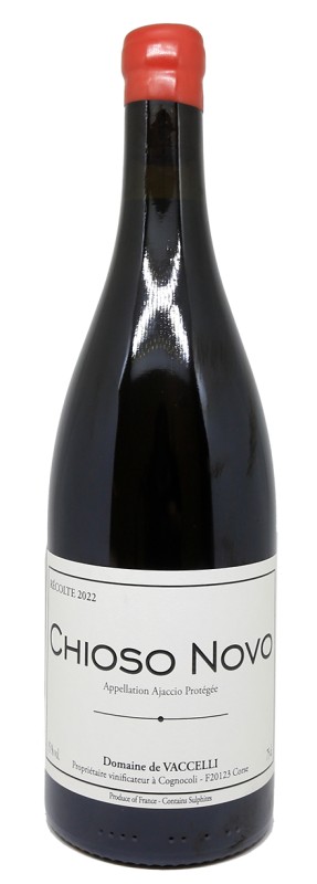 Bouteille Chioso Novo Rouge 2022, vin rouge Corse, 100% Sciaccarellu, élevage demi-muids, vin parcellaire bio, Domaine de Vaccelli, vignoble Cognocoli-Monticchi, robe rubis, millésime 2022